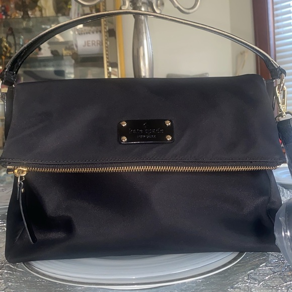 KATE SPADE Nylon bag w/patent leather trim! EUC! - Picture 3 of 16